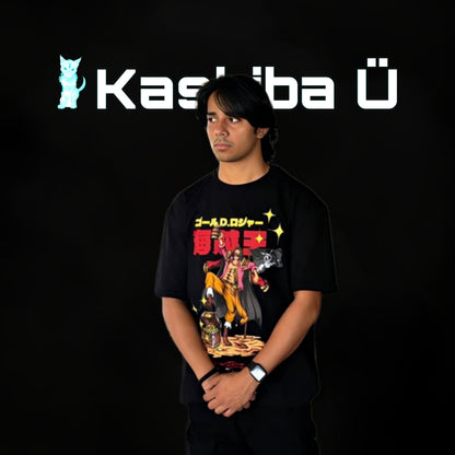 Front view of the model showcasing the premium oversized black t-shirt from Kashiba U with design inspired by the anime character Gol D. Roger from the anime One Piece. Shop trendy premium t-shirt from Kashiba U online. Buy Now!